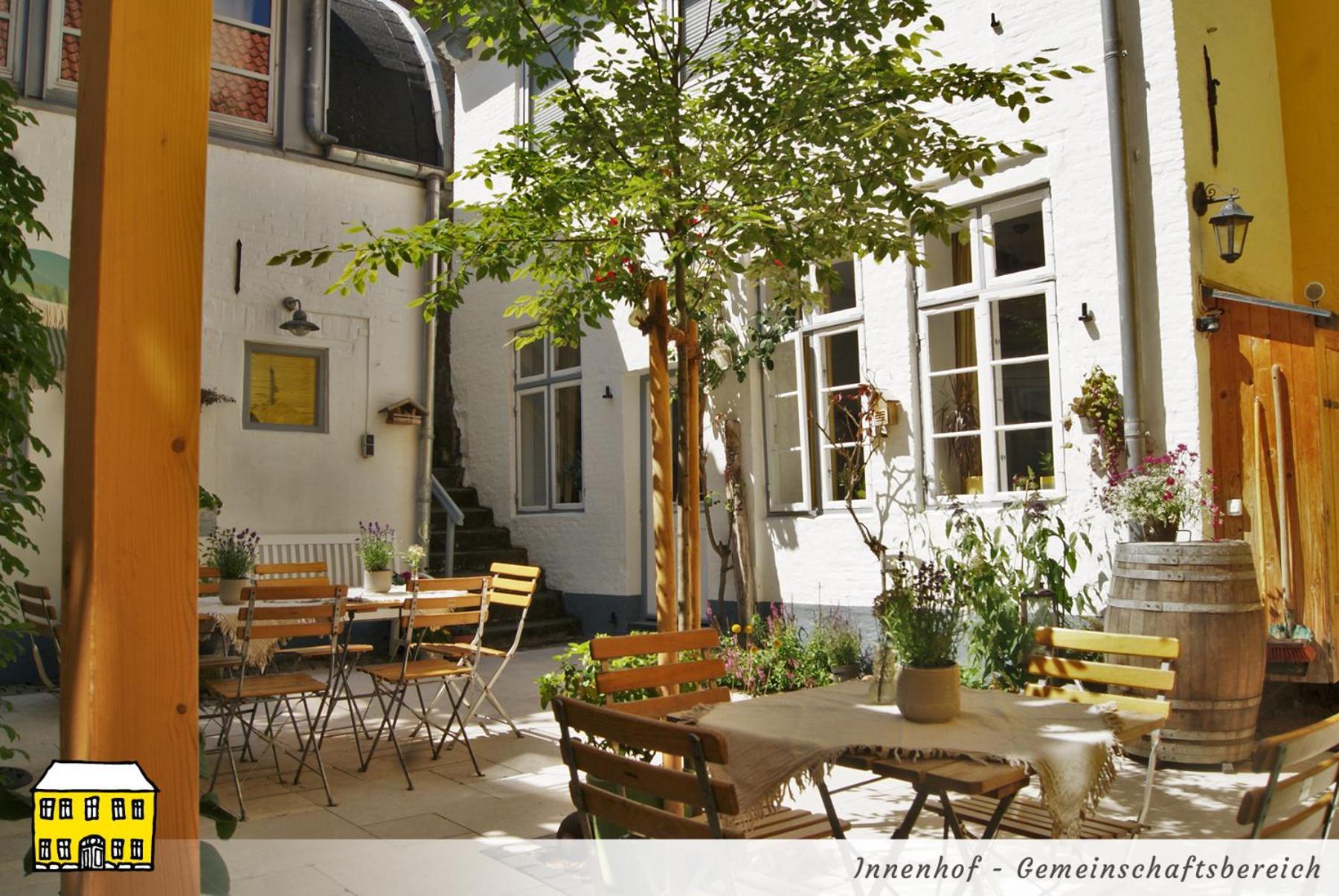 Das Gelbe Haus - Drei Besondere Ferienwohnungen Flensburg Luaran gambar